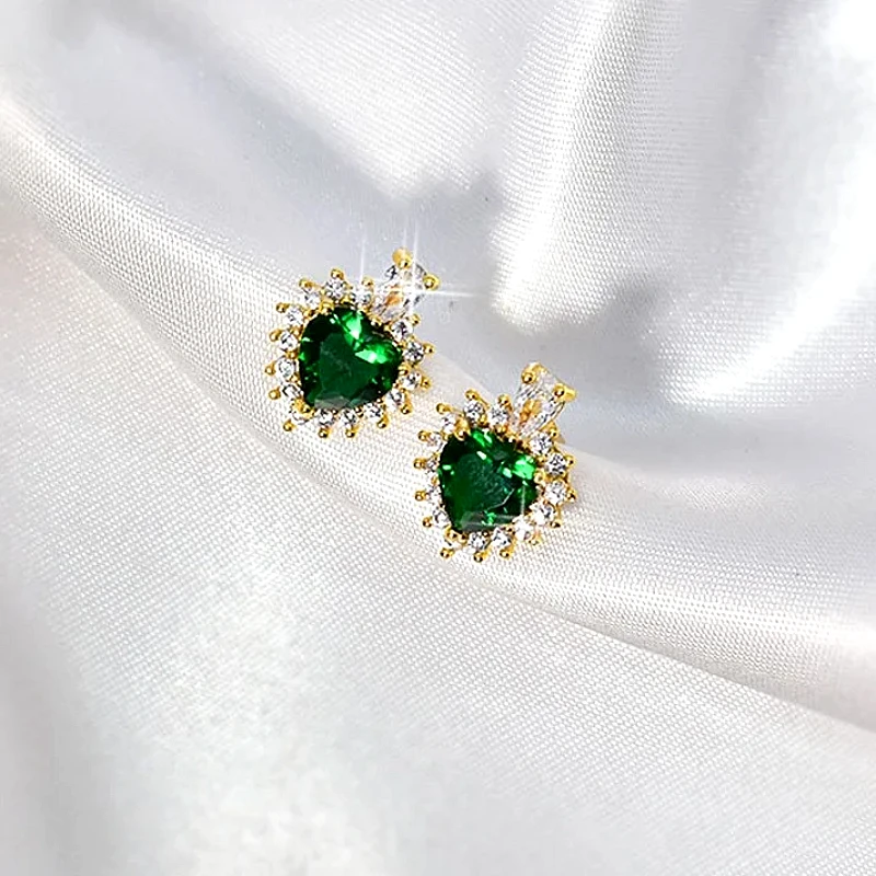 green-heart-jewelry-set_1320_i4h9.webp
