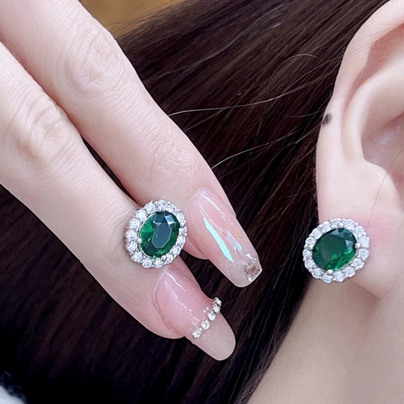 silver-tone-emerald-green-oval-crys_1320_n6r0.webp
