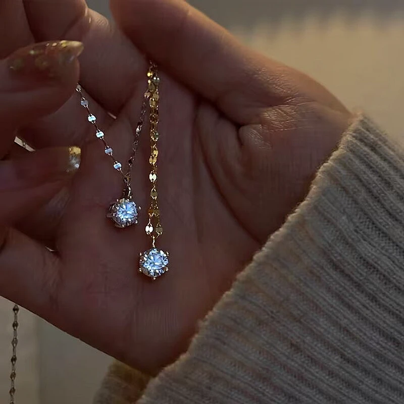 solitaire-crystal-pendant-necklace_1320_na7h.webp